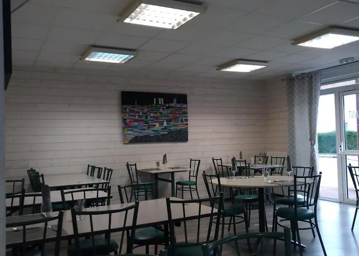 Le Lion D'or Hotel *